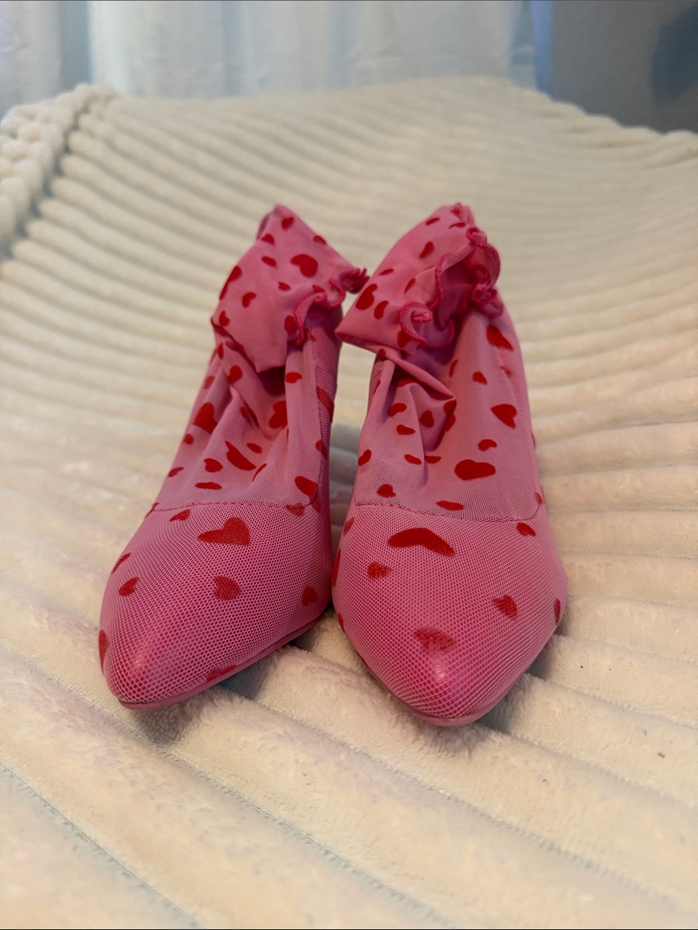 Sugar Thrillz CANDY FEELIN' LOVESICK MESH SOCK BOOTIES - Picture 2 of 7